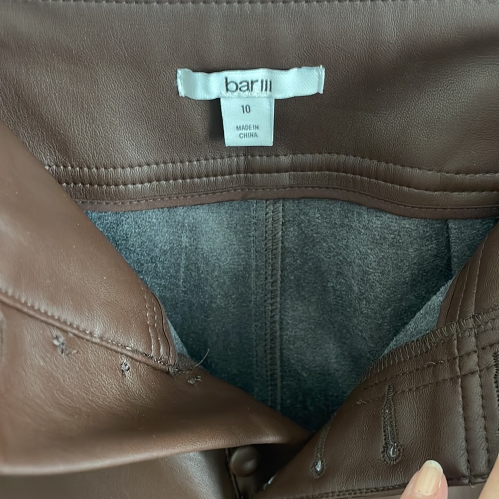 Faux-leather button-fly ankle pants. - Picture 4 of 5